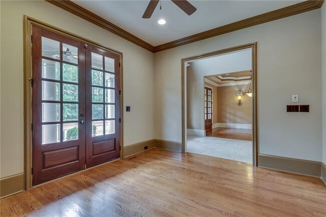 Building Photo - 3924 Sweat Creek Run NE