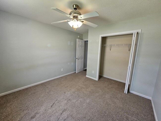 Building Photo - 3 Bedroom 2 Bath Richlands Home for Rent
