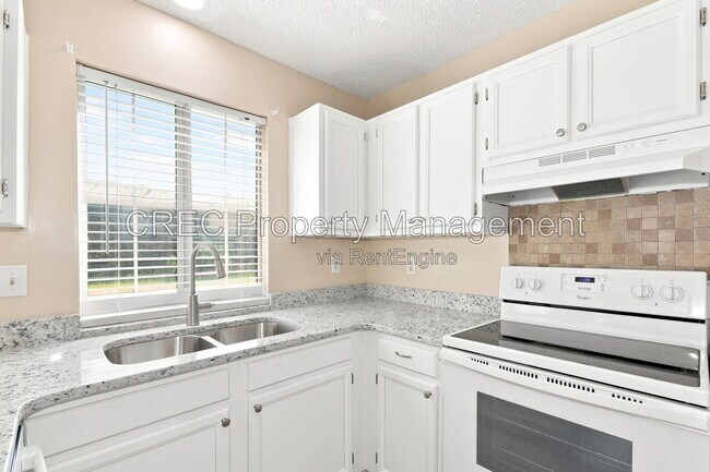 Building Photo - 5126 Westview St