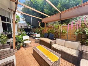 Building Photo - 10828 NW 85th Terrace