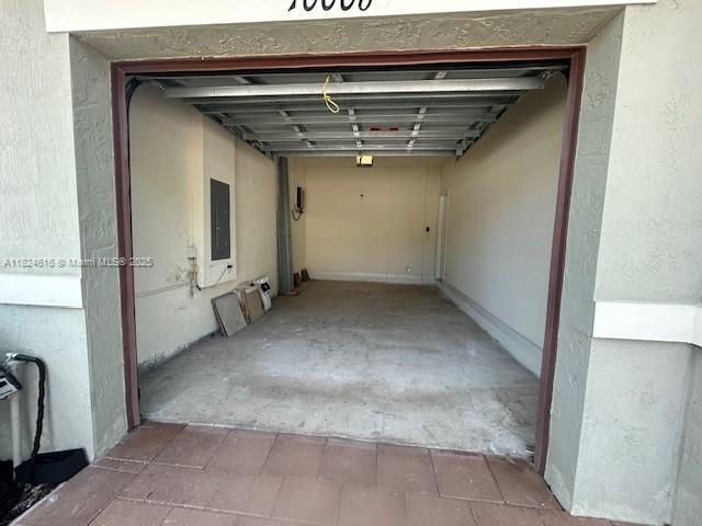 Building Photo - 10006 W 32nd Ln