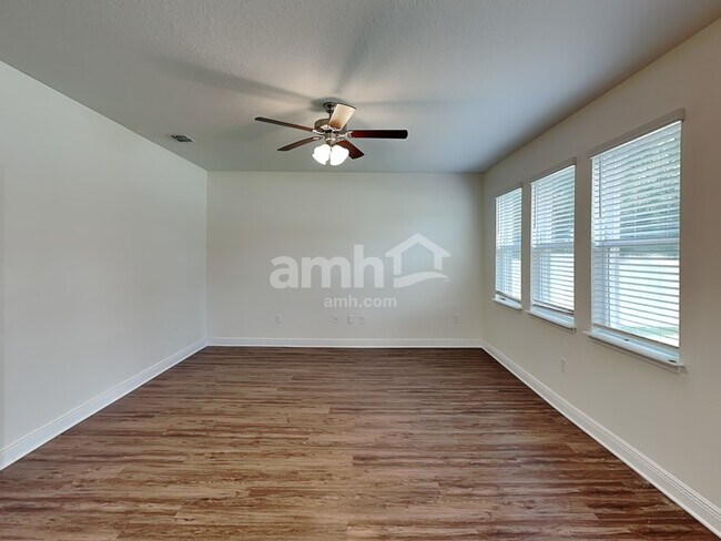 Building Photo - 761 Zarabrooke Ct