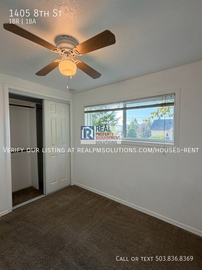 Building Photo - 1405 8th St