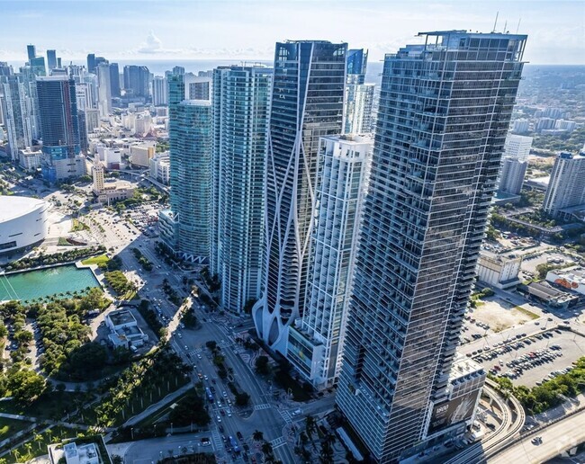 Building Photo - 1100 Biscayne Blvd