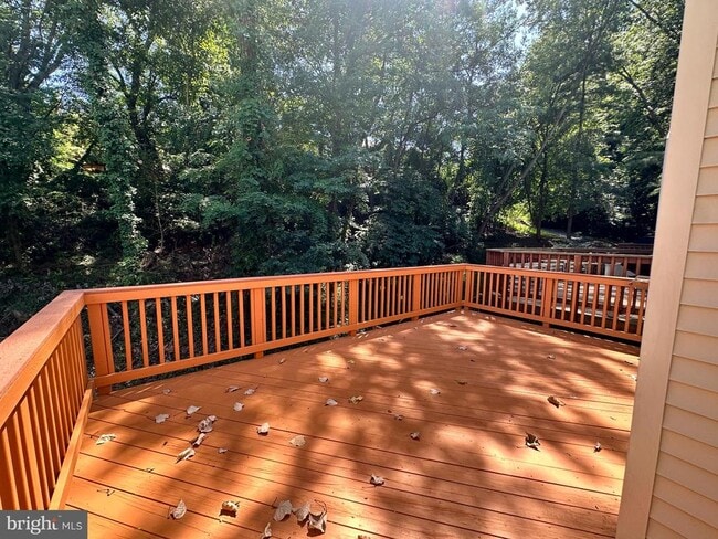 Building Photo - 6025 Crocus Ct