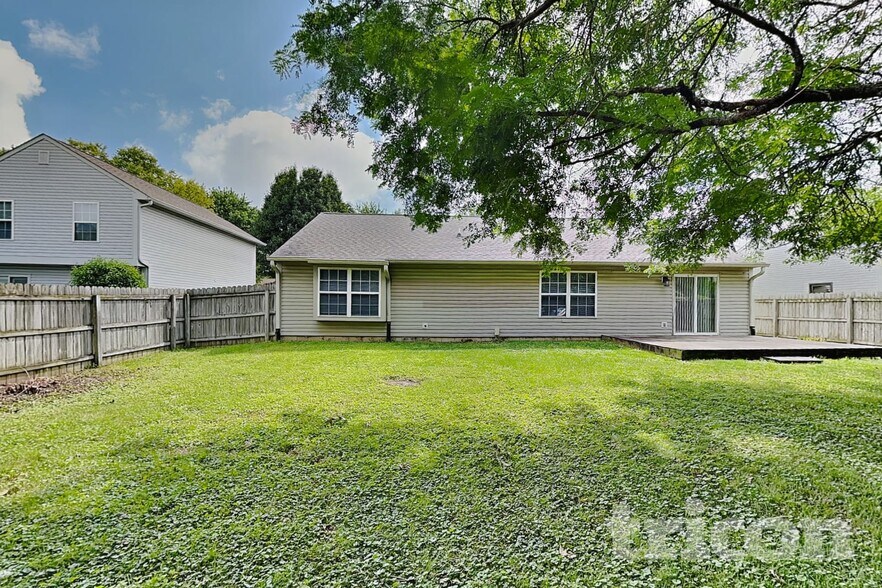 Building Photo - 12758 Sovereign Ln