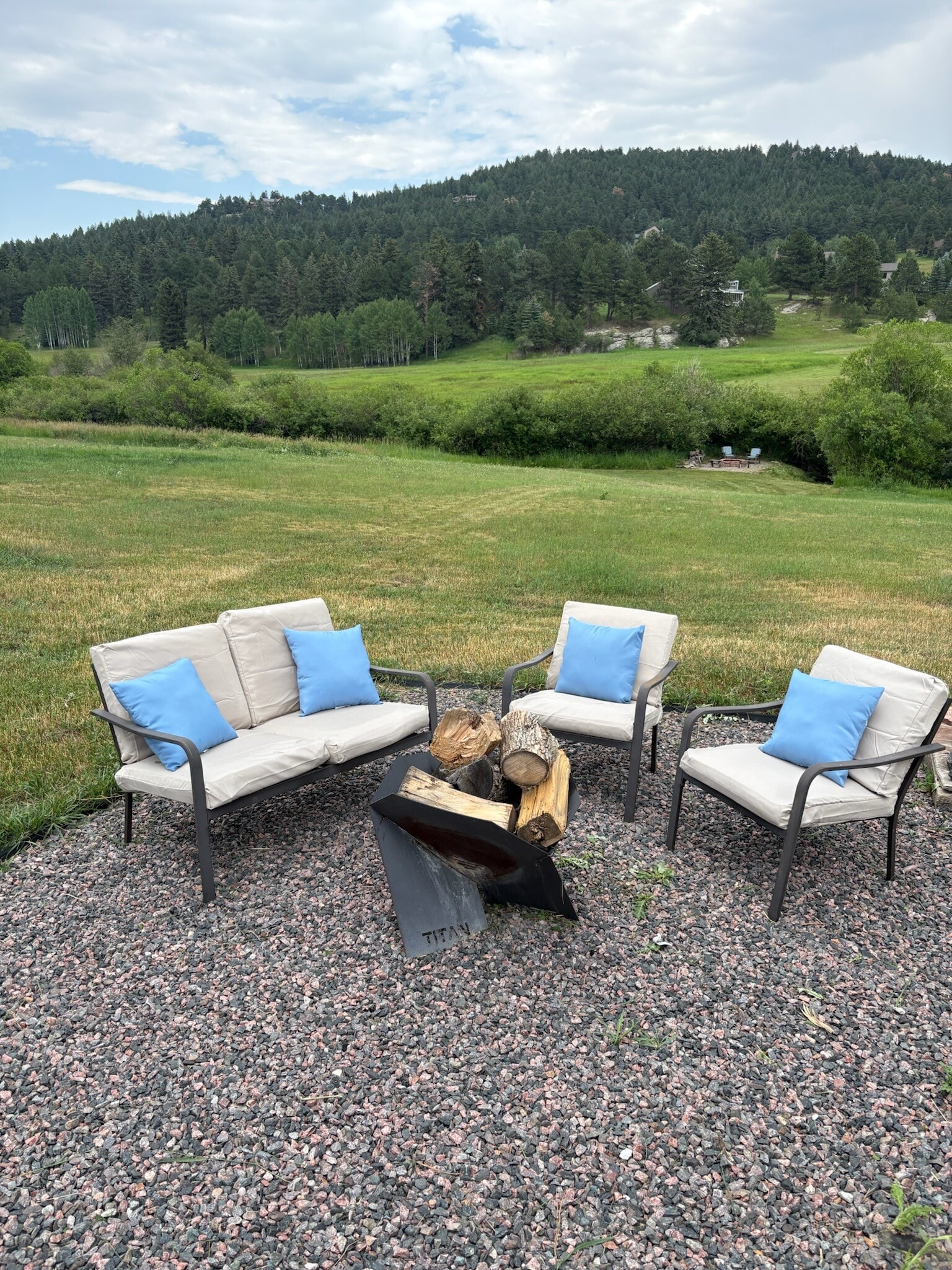 Building Photo - 7962 Gray Fox Dr