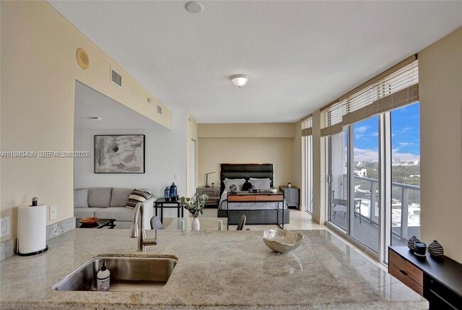 Building Photo - 185 SW 7th St