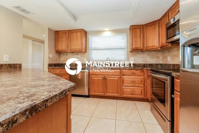 Building Photo - 3 Bedroom Pet-Friendly Home in Port Richey...