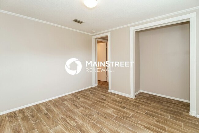 Building Photo - 3 Bedroom Pet-Friendly Home in Longwood, F...