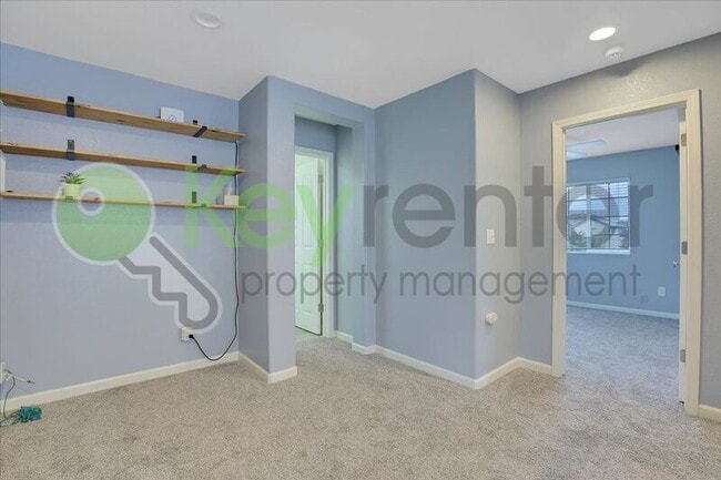 Building Photo - 461 Anjou Cir