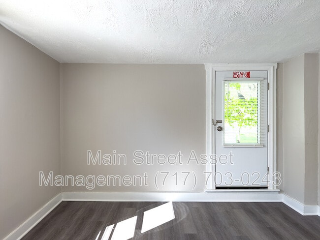 Building Photo - 127 N Prince St