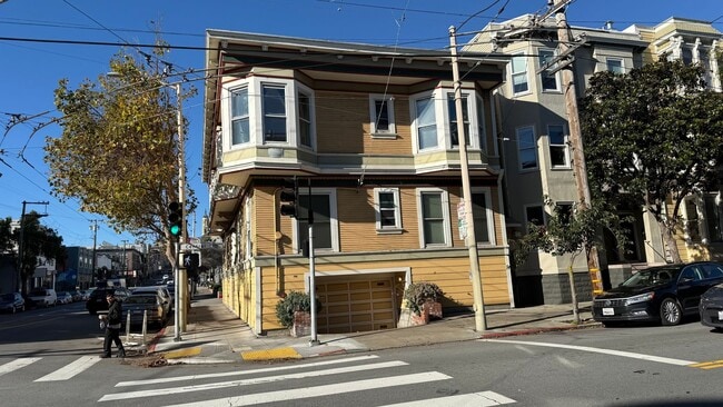 Building Photo - EPIC REA- Outstanding NOPA Location w/Garage Parking - 2 BR/1 BA Condo