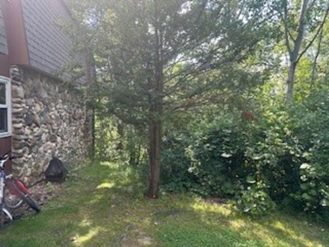 Building Photo - 308 N University Dr