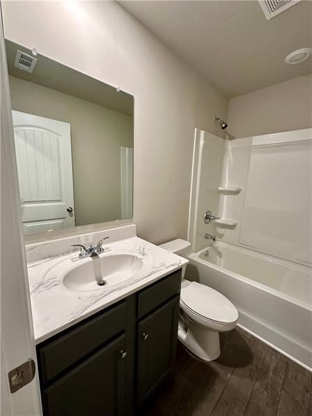 Building Photo - 252 Whitetail Cir