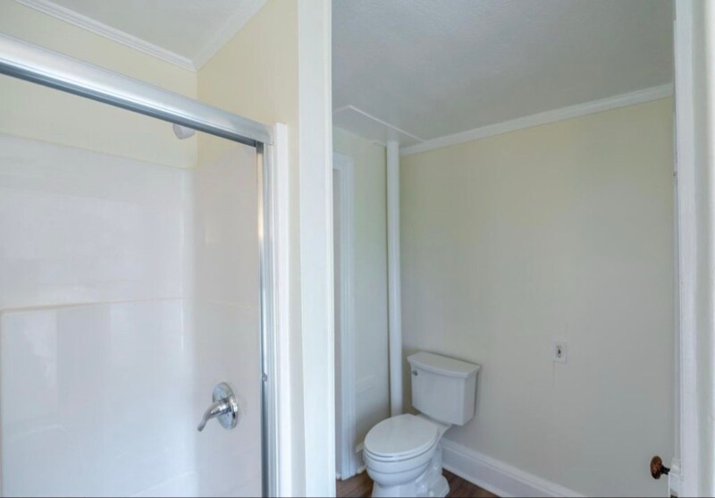 Building Photo - 151 Chestnut St