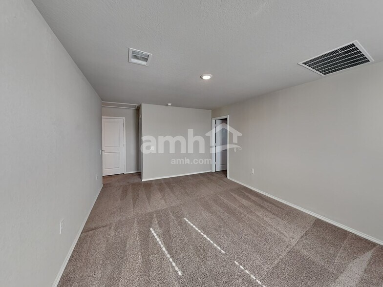 Building Photo - 7330 Rosada Way