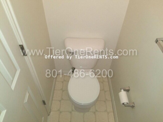 Building Photo - NO DEPOSIT option available for qualified renters!