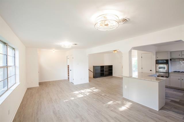 Building Photo - 3503 Loganwood Dr