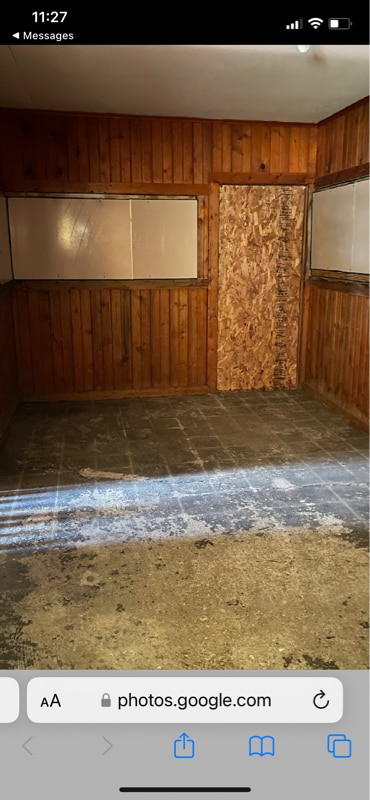 Building Photo - 126 E Park St