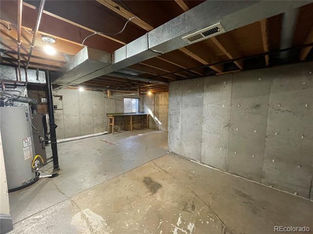 Building Photo - 4820 W 88th Pl