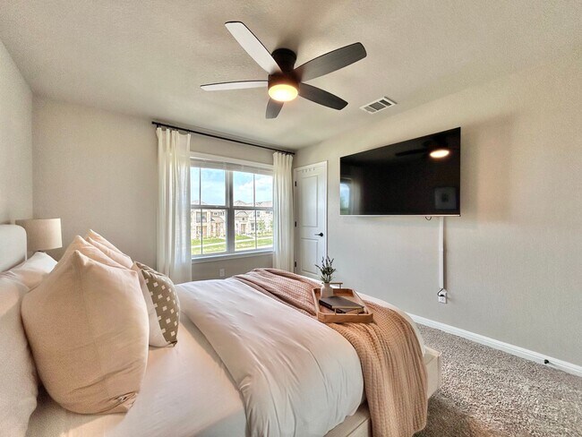 Building Photo - 856 Lone Peak Wy