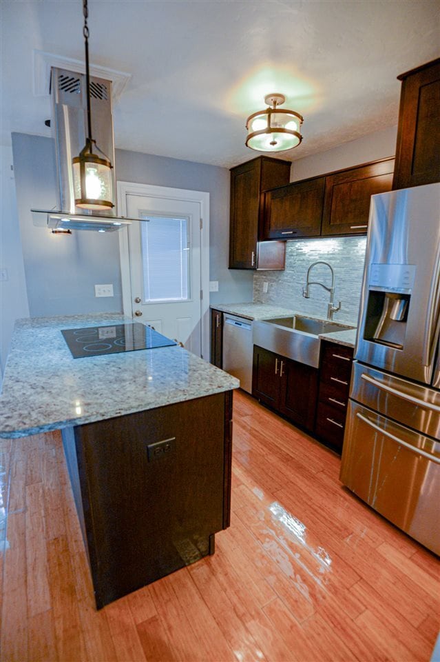 Building Photo - 108 E 3rd Ave