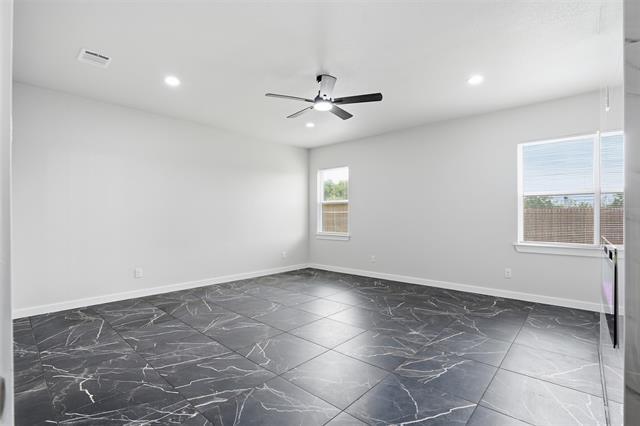 Building Photo - 544 Highview Ct