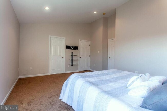 Building Photo - 1603 Durham Way