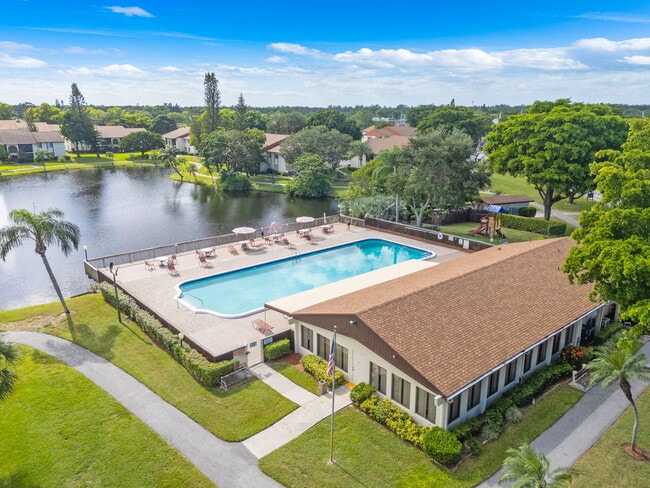 Building Photo - 4737 Sable Pine Cir