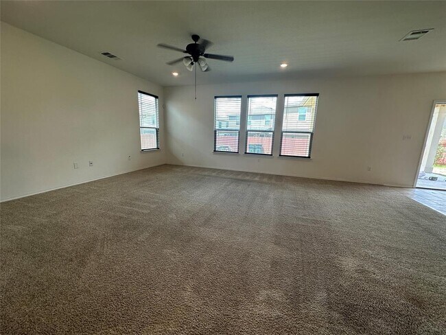 Building Photo - 14302 Honey Gem Dr