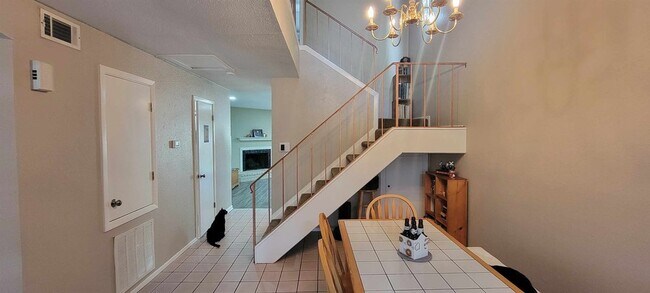 Building Photo - 14515 Wunderlich Dr