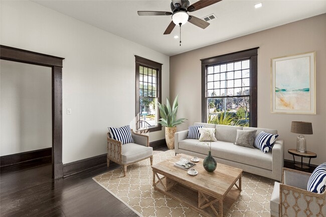 Building Photo - 3902 Bernardo De Galvez Ave