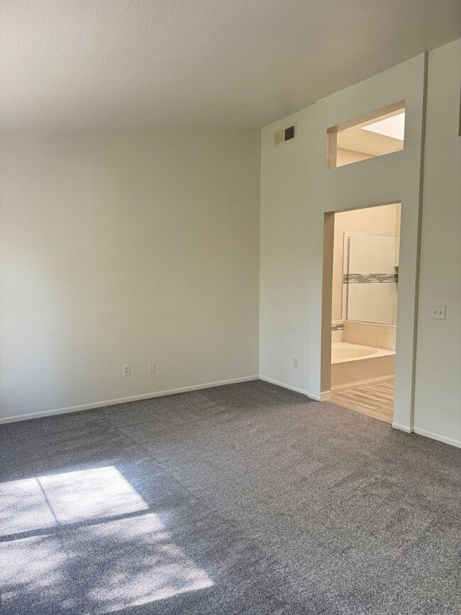 Building Photo - 3 bedroom and 2.5 bath lovely home
