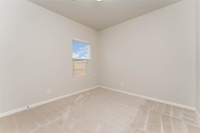 Building Photo - 2206 Grand Isle Ln