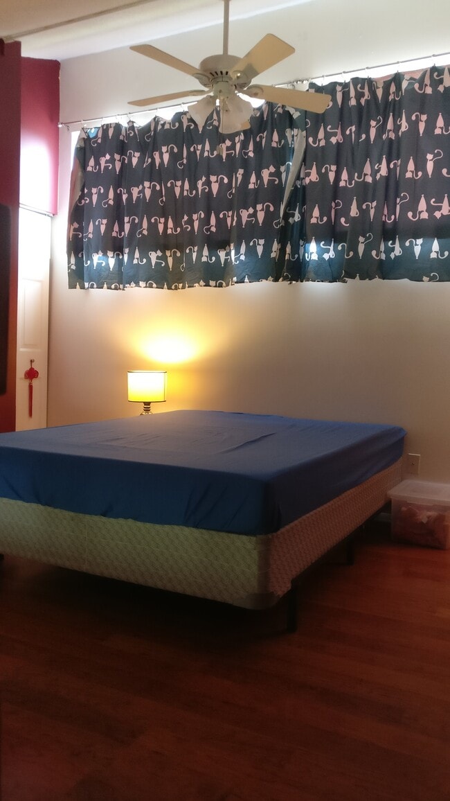 Loft bedroom - 804 Stratford Dr