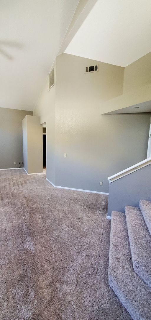 Building Photo - Modesto Copper Creek Gated Community Beaut...