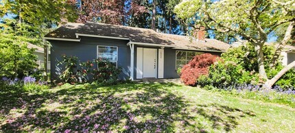 Building Photo - Charming 3-Bedroom Rambler in Seattle/Shor...