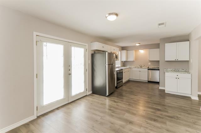 Building Photo - 224 Woodgrove St