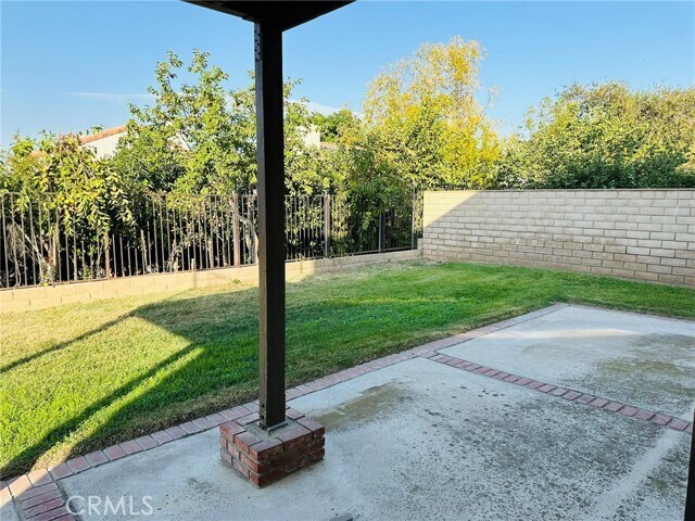 Building Photo - 26220 Windsor Dr