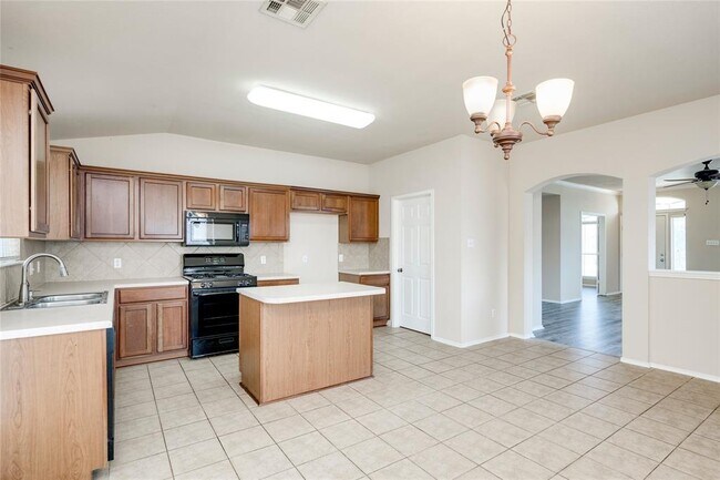 Building Photo - 2509 Pearson Way