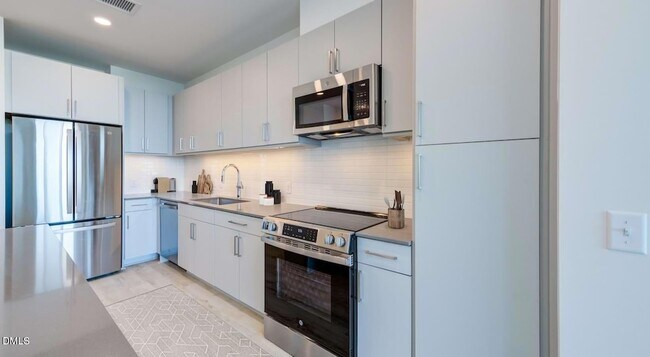 Building Photo - 1020 Hammell Dr