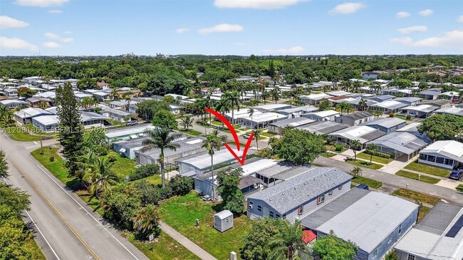 Building Photo - 2430 SW 53rd St