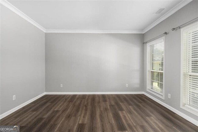 Building Photo - 4220 Hunters Green Way NE