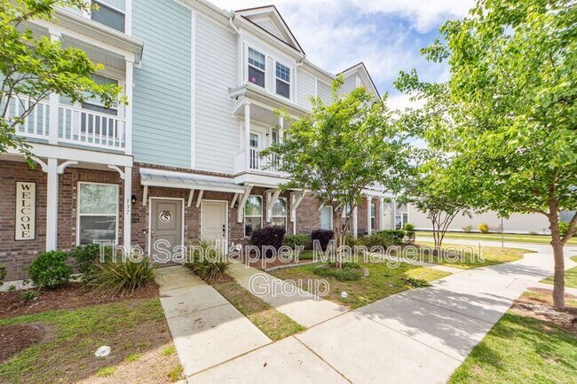 Building Photo - 139 Rowans Creek Dr
