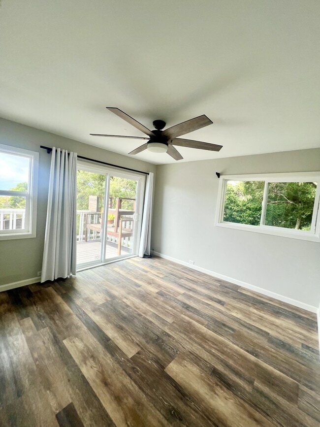 Building Photo - 956 Kaluanui Rd