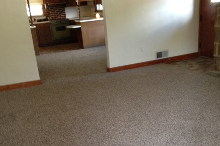 Livingroom 02 - 1909 Baltimore Pike