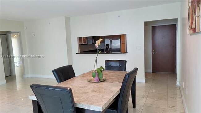 Building Photo - 31 SE 5th St