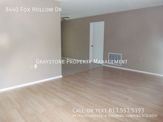 Building Photo - 8440 Fox Hollow Dr
