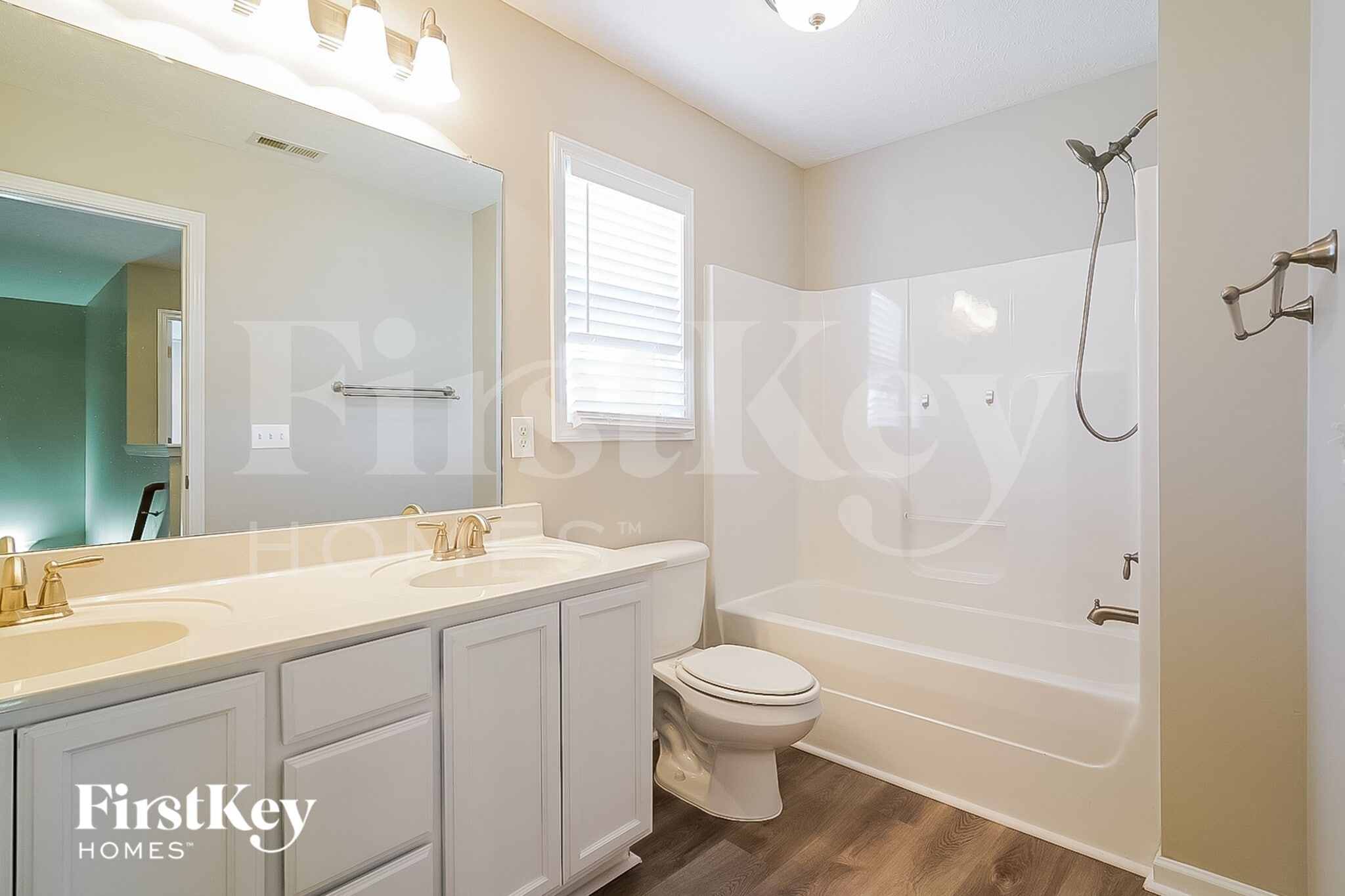 Building Photo - 844 Cherry Blossom Ln